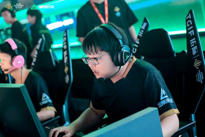 的逐渐完善 的逐渐完善