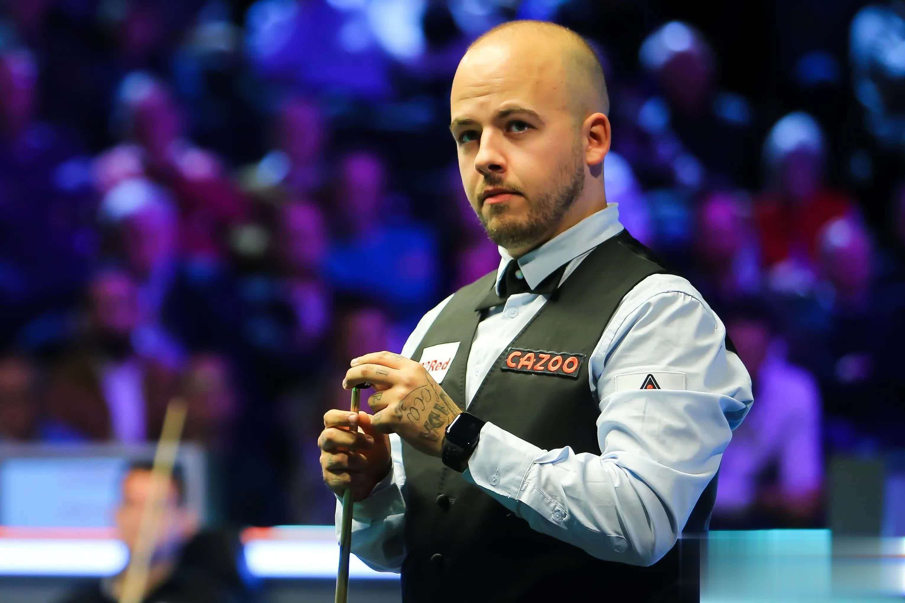 程密集的背 程密集的背