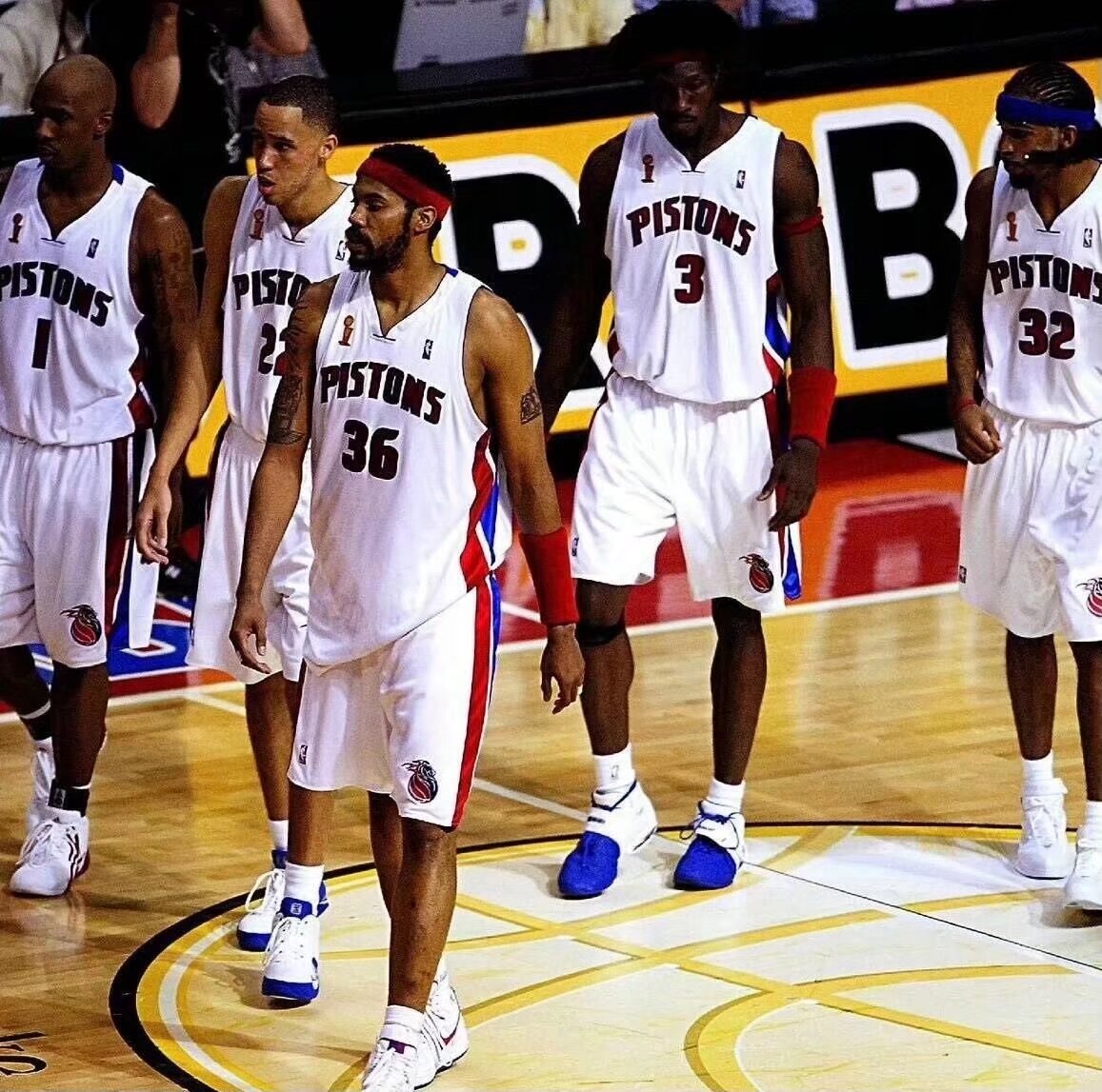 从球队与医 从球队与医